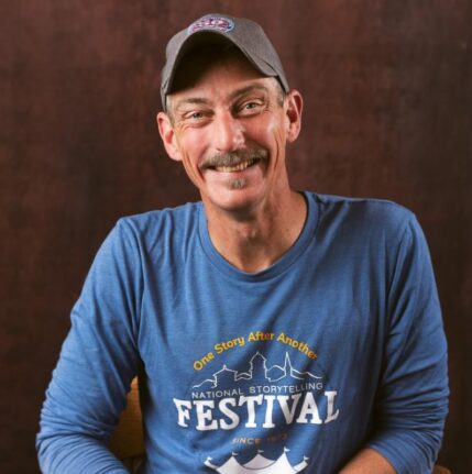 Bil Lepp Spins Tall Tales for the Whole Family